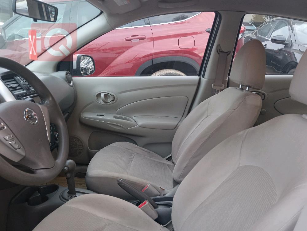 Nissan Sunny